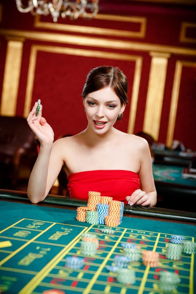 mmm777 Slots ကစားနည်းလမ်းညွှန် Free Spin Bonus ရရှိပုံ